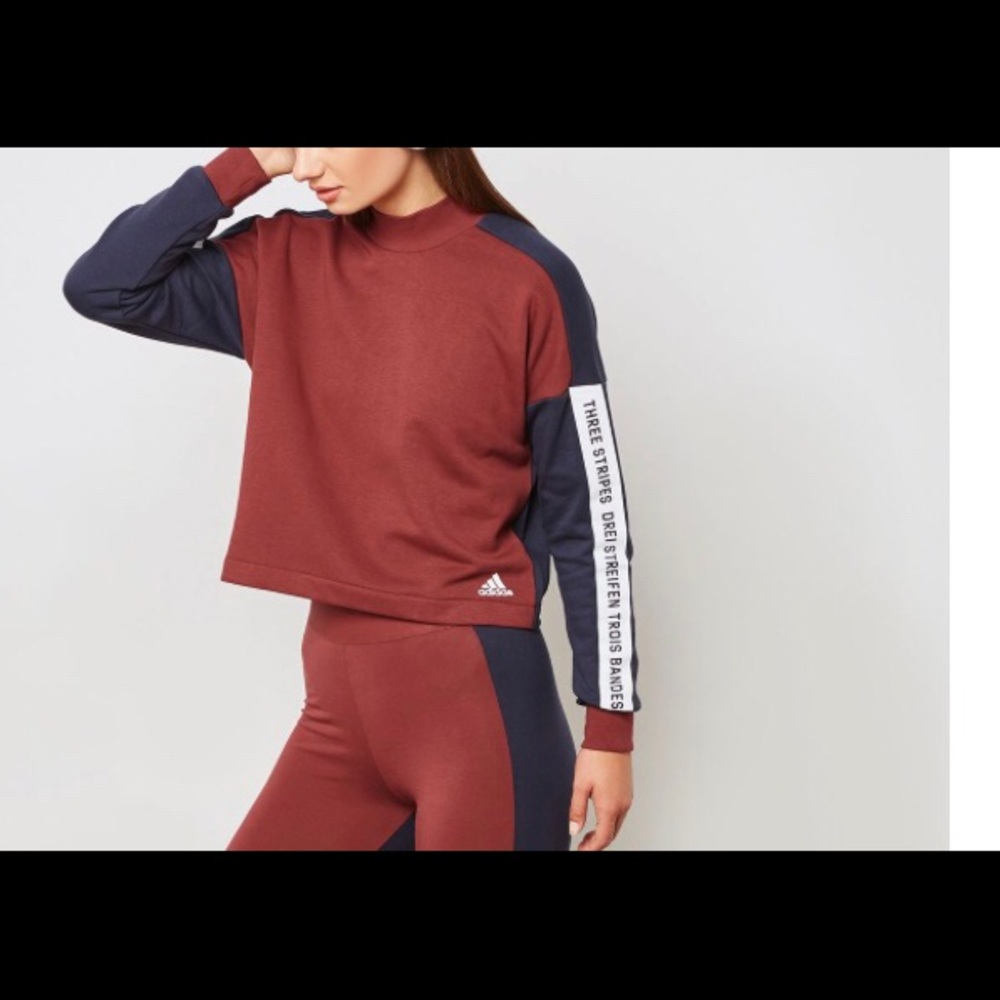 🆕 Adidas sweatshirt - Picture 2 of 8